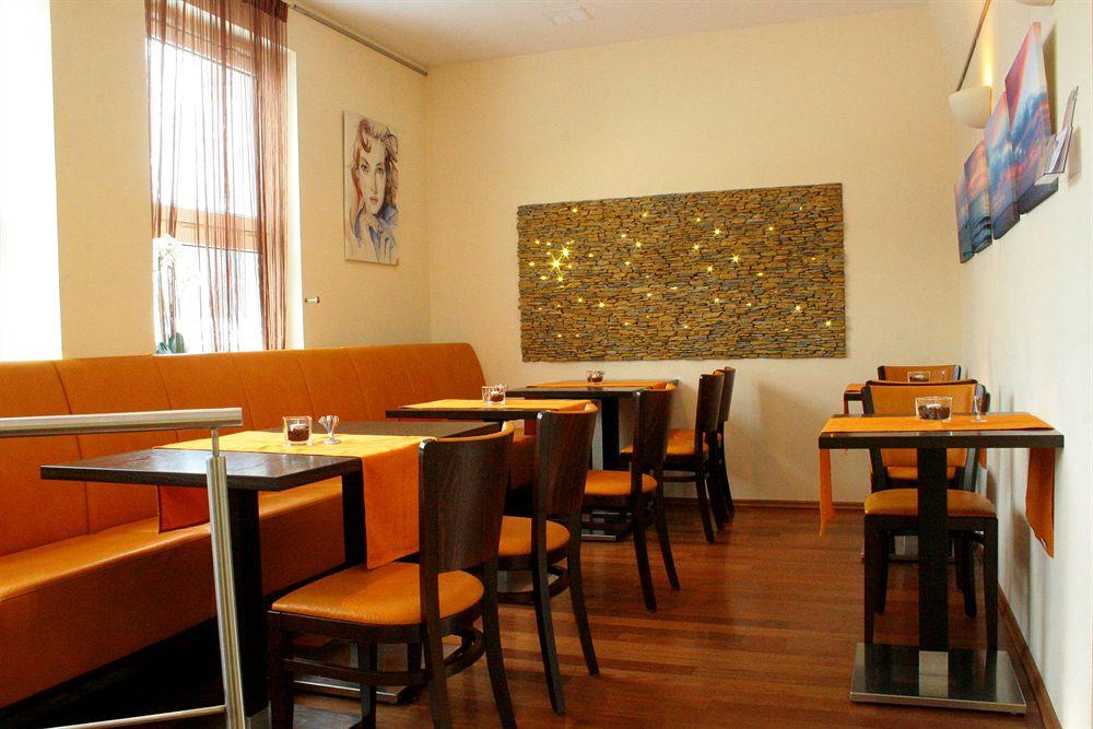 Fair Hotel Europaallee 40/51