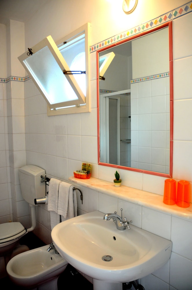 Albergo Casajanca 44/50