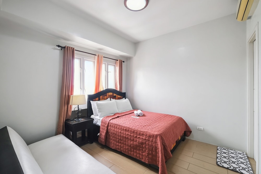 Tess and Tessha Condotel near T3 Airport 39/62
