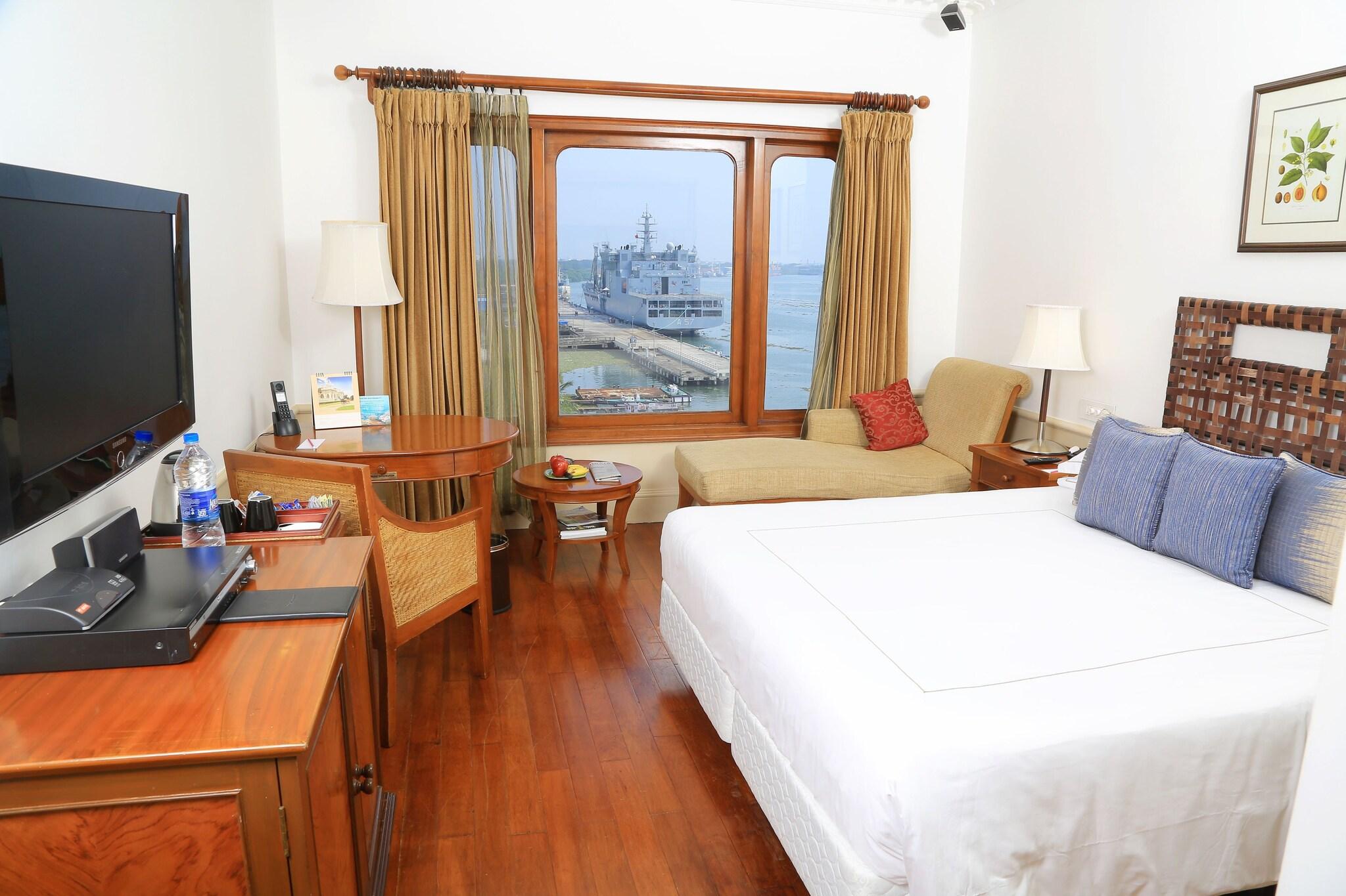 1 Bedroom, Luxury, Suite, King Bed, Sea View, Heritage Wing