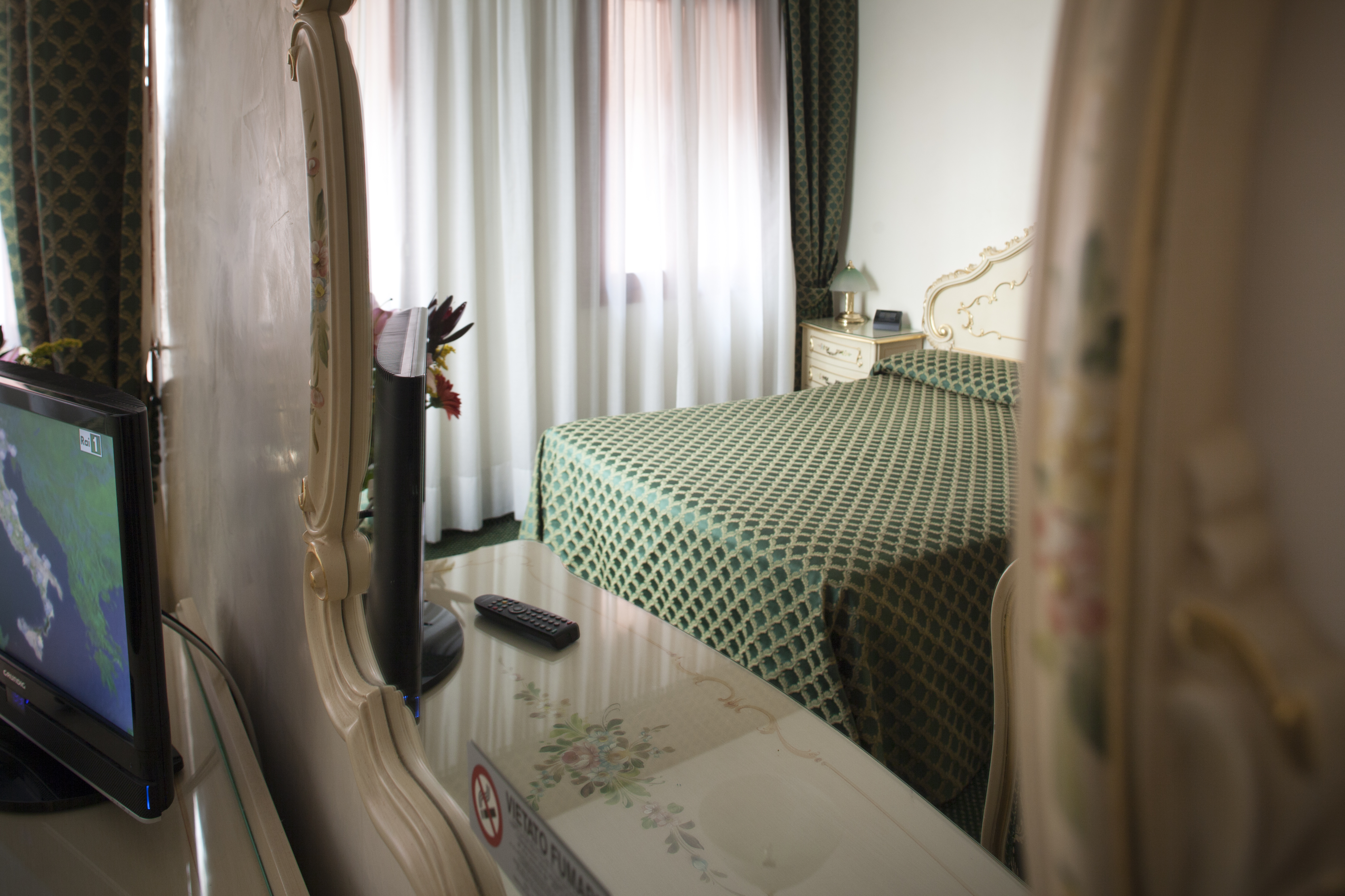 Albergo Commercio E Pellegrino 17/28
