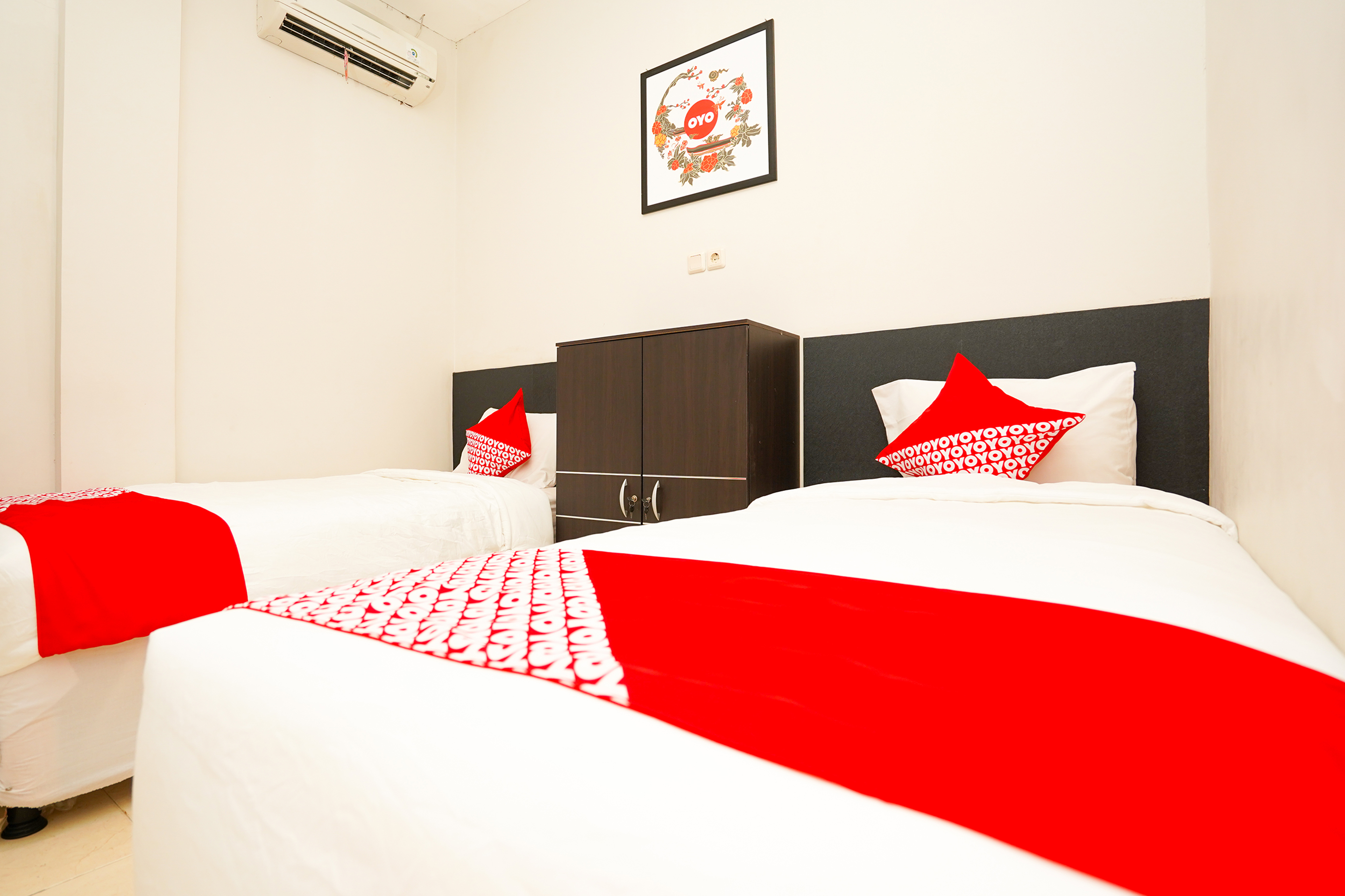 Indonesia, Deluxe, Twin Beds