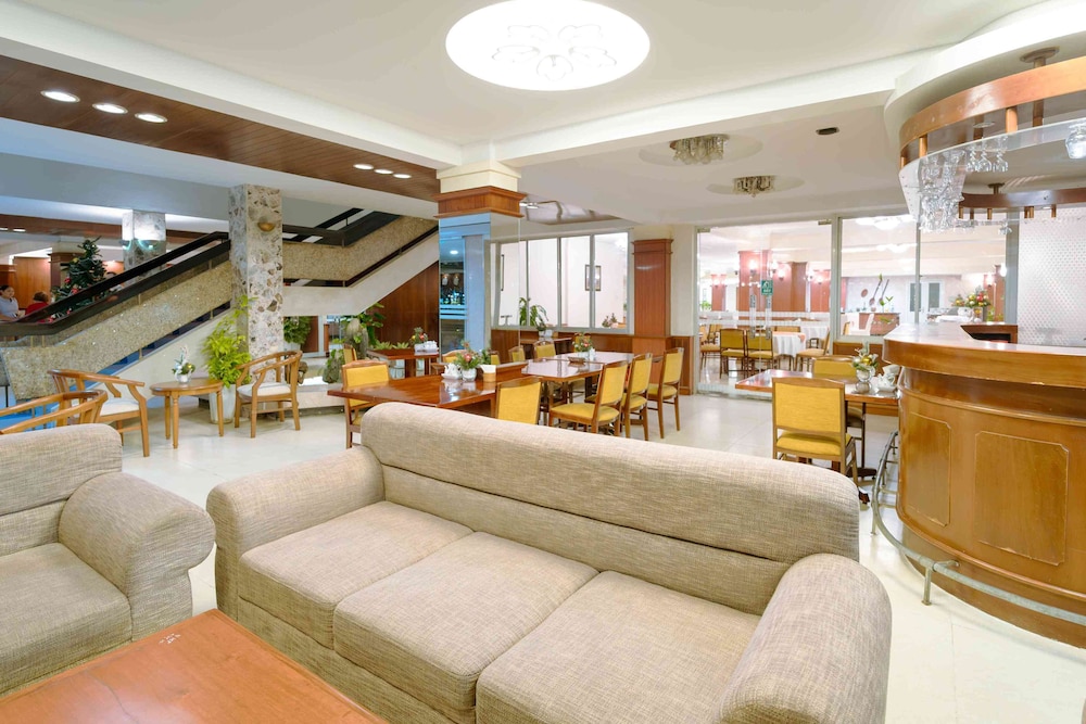 Rex Hotel 14/66