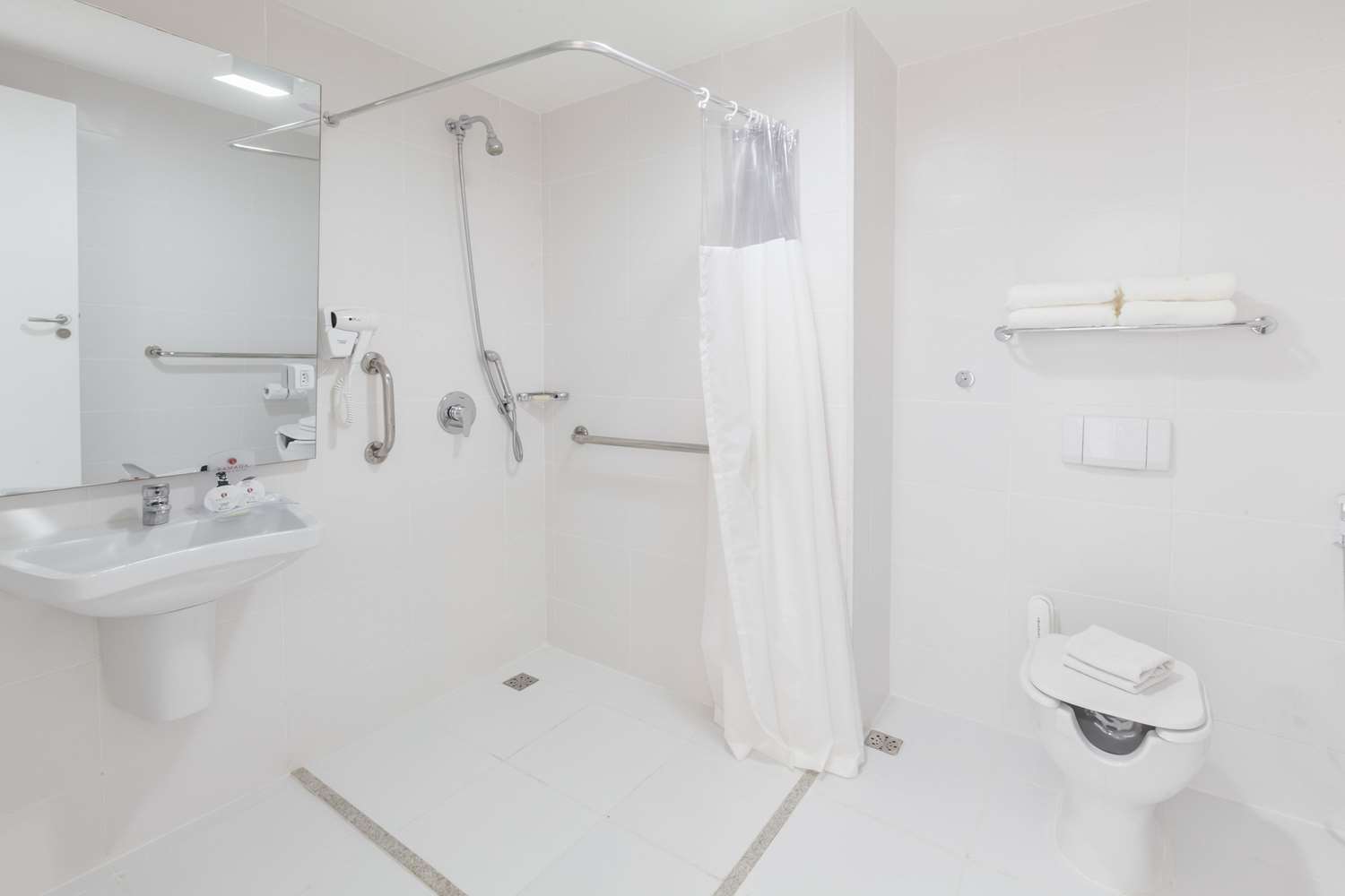 Ramada by Wyndham Campos dos Goytacazes Hotel & Suites 49/49
