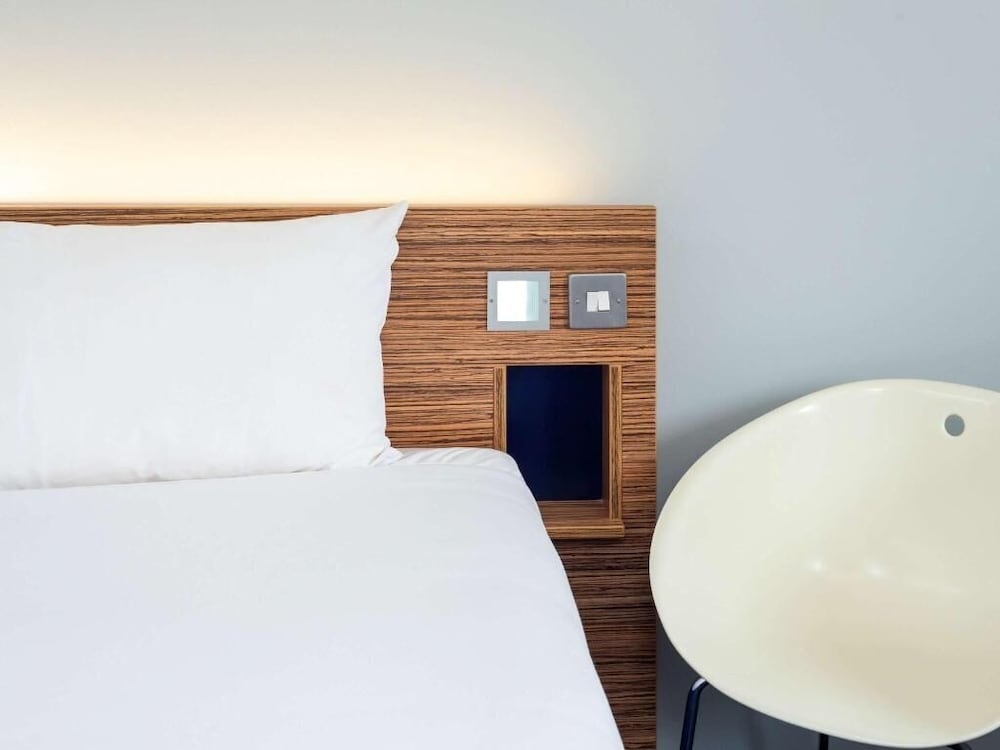 ibis Budget Portishead Marina 16/16