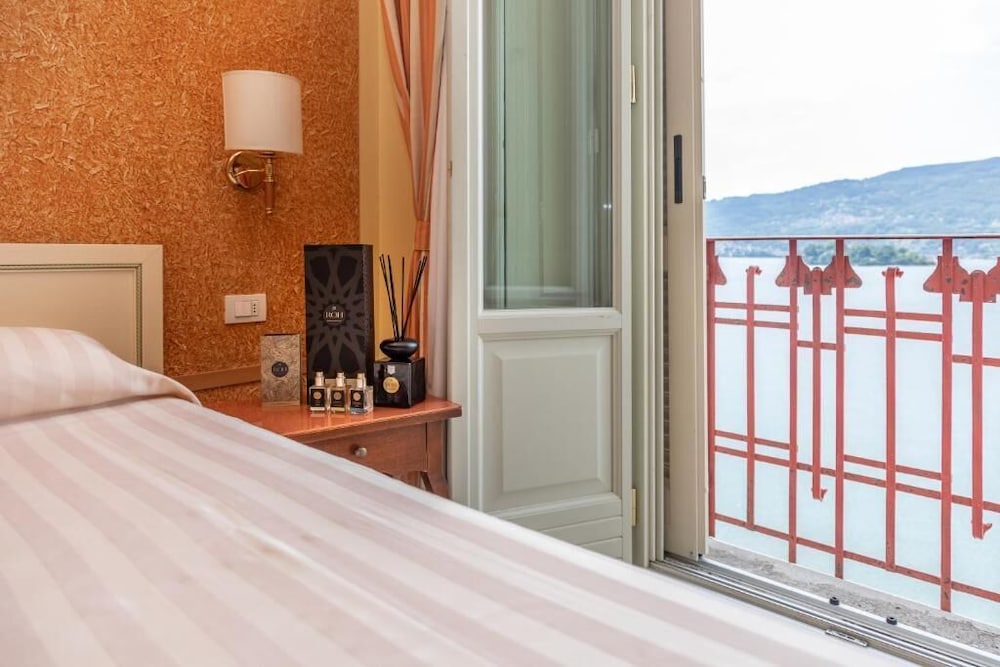 Hotel Pallanza 28/50