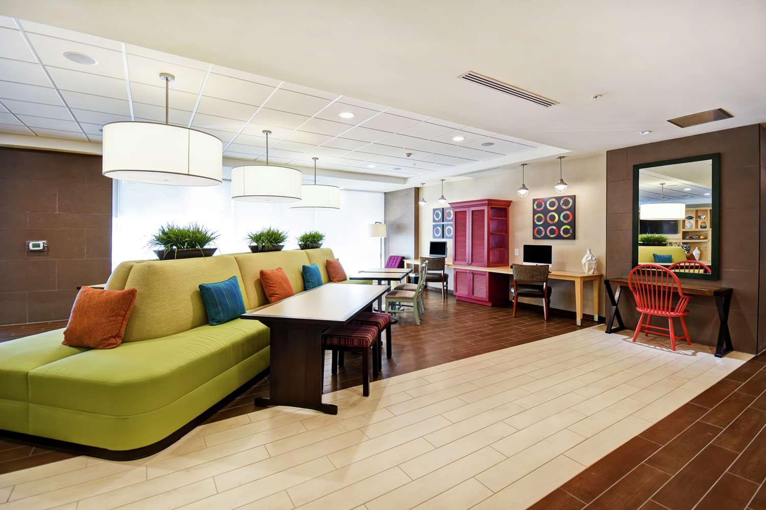 Home2 Suites By Hilton Smyrna Nashville 13/24
