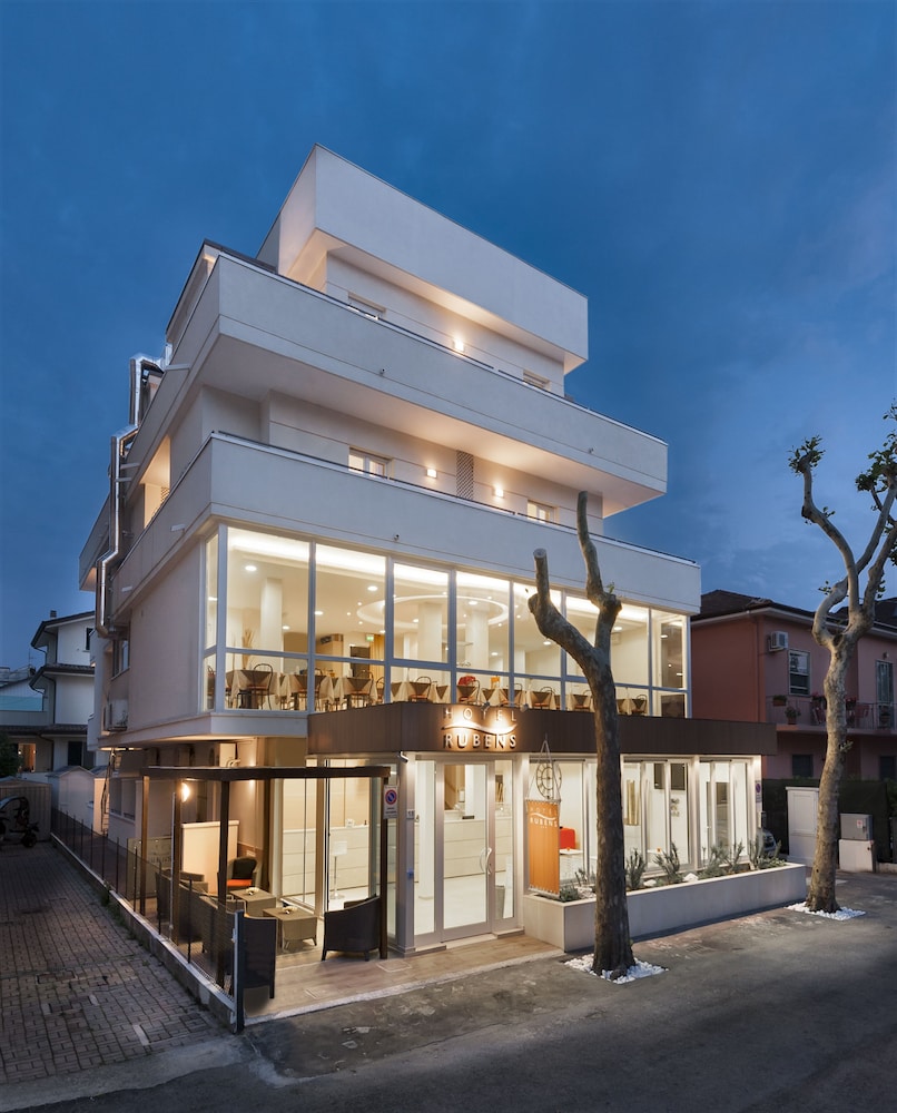 Hotel Rubens 3/37
