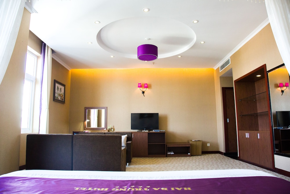Hai Ba Trung Hotel & Spa 5/38