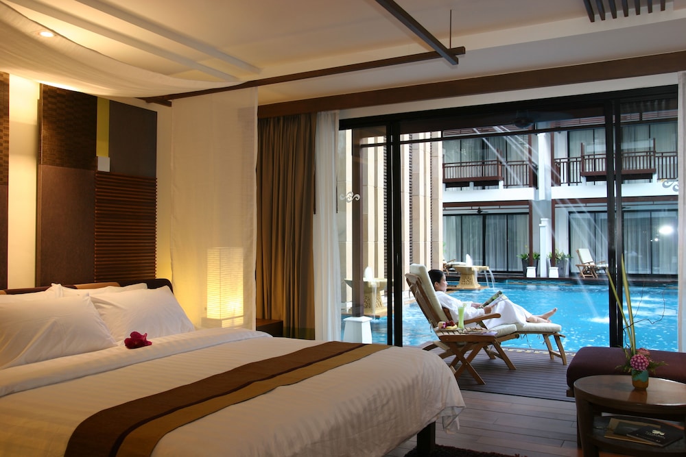 Deluxe, Double Bed, Pool View, Pool Access