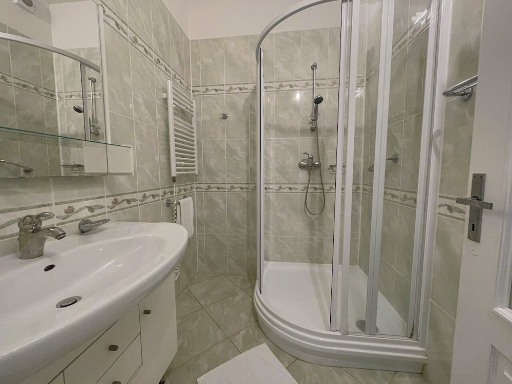 Sport Resort Hotel Gejzirpark 49/50