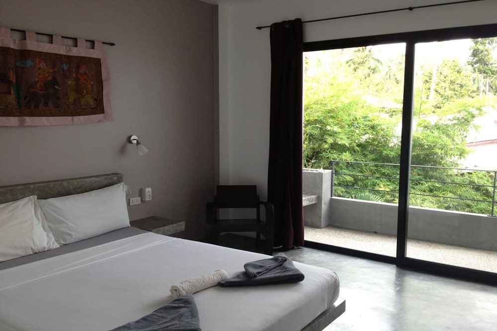 Sairee Sairee Guesthouse 8/37