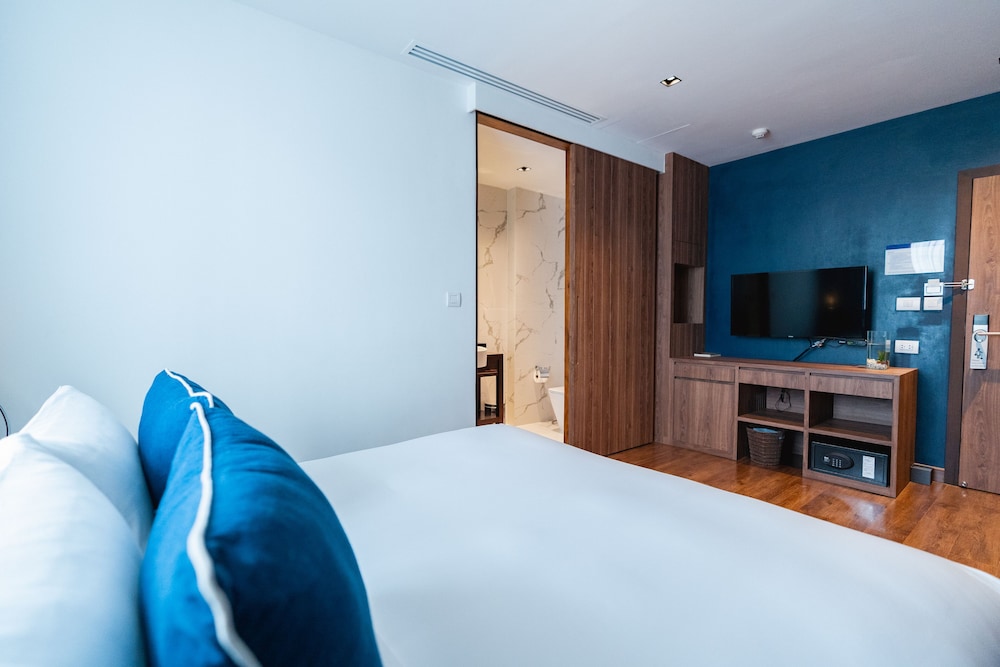 STANDARD, DOUBLE OR TWIN BED