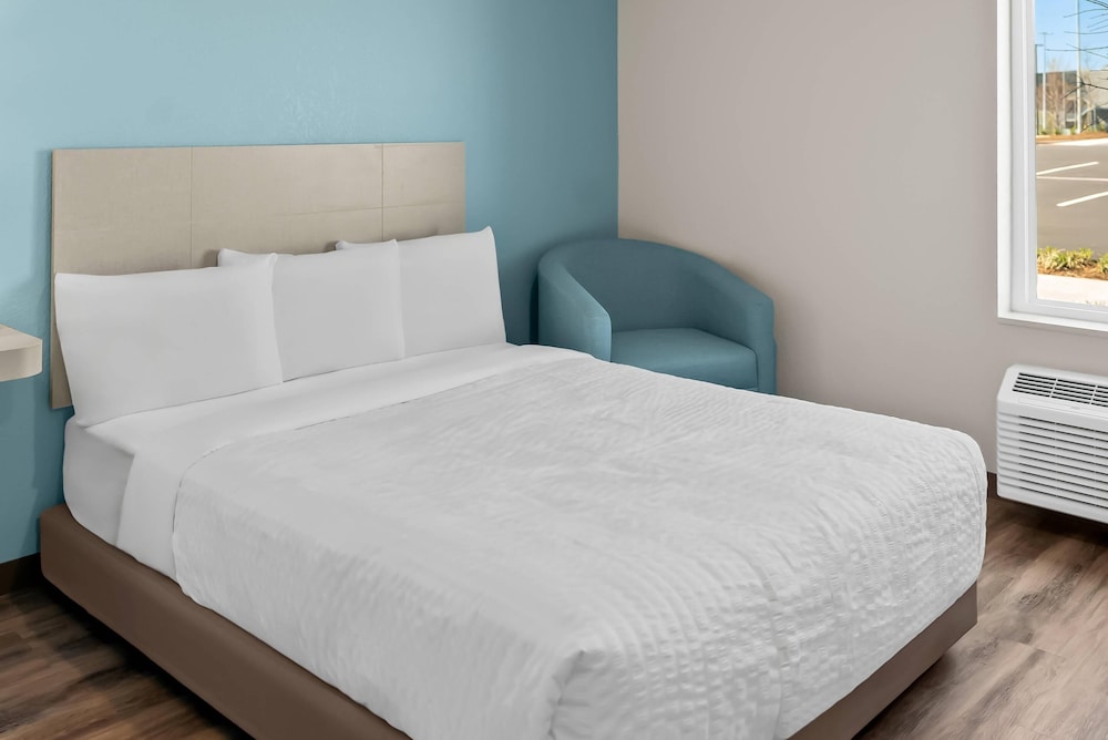 WoodSpring Suites Greenville Airport 12/42