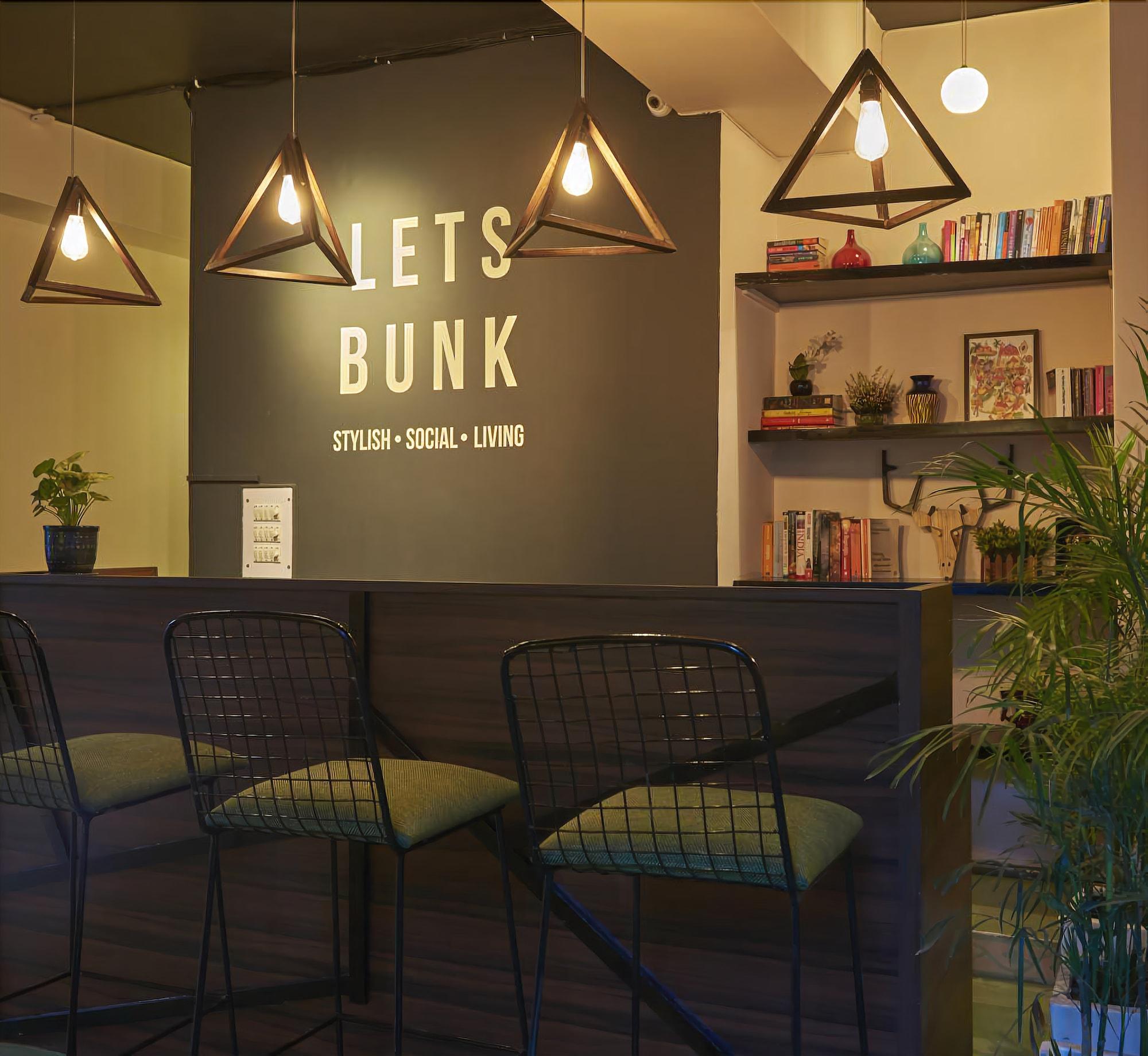 Letsbunk Poshtel 20/28