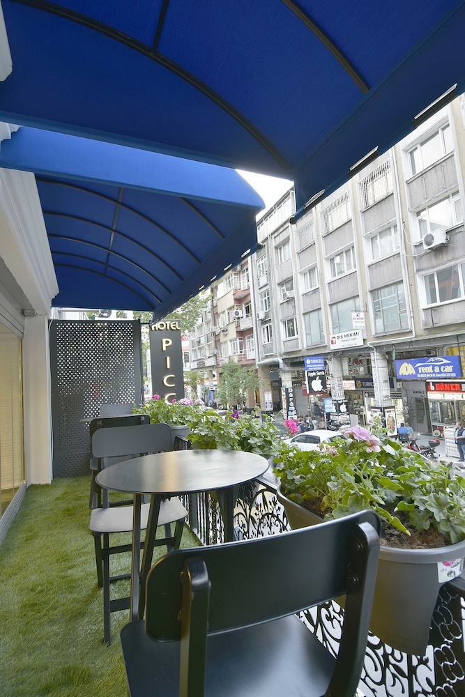PICCOLO HOTEL ISTANBUL 31/33