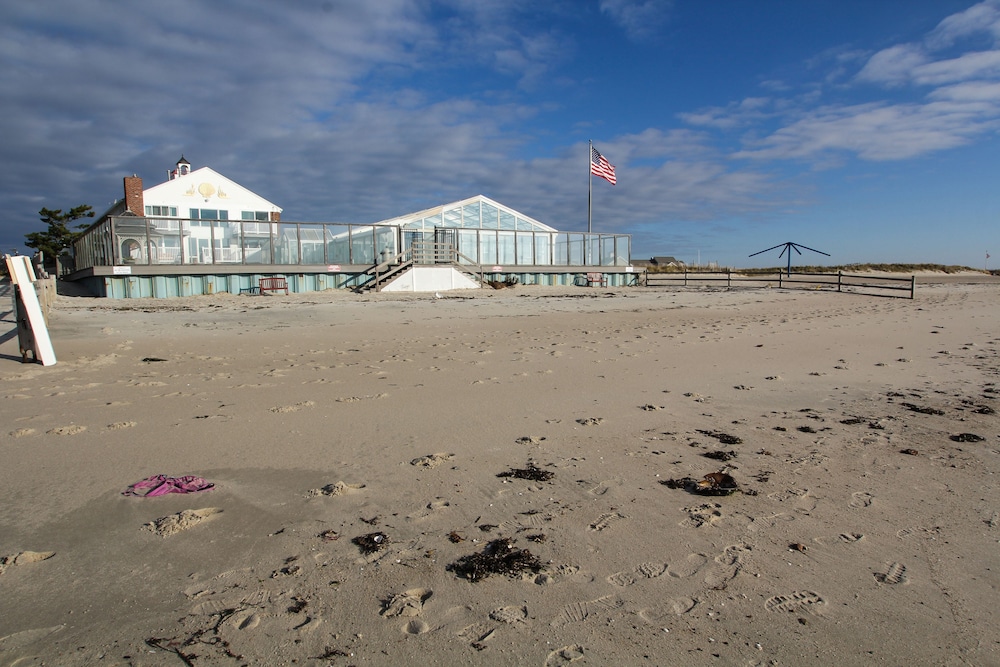 The Ocean Club On Smuggler Apos S Beach 49/63