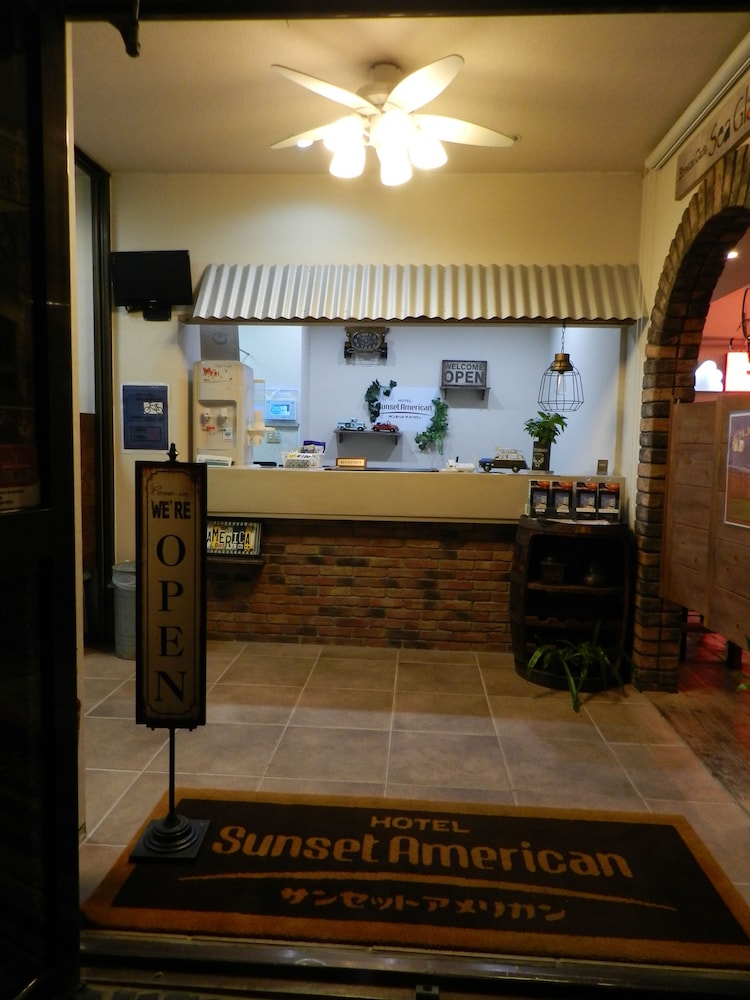 Hotel Sunset American 9/66