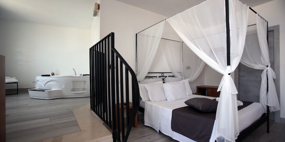 EXCLUSIVE, DOUBLE BED, SEA VIEW