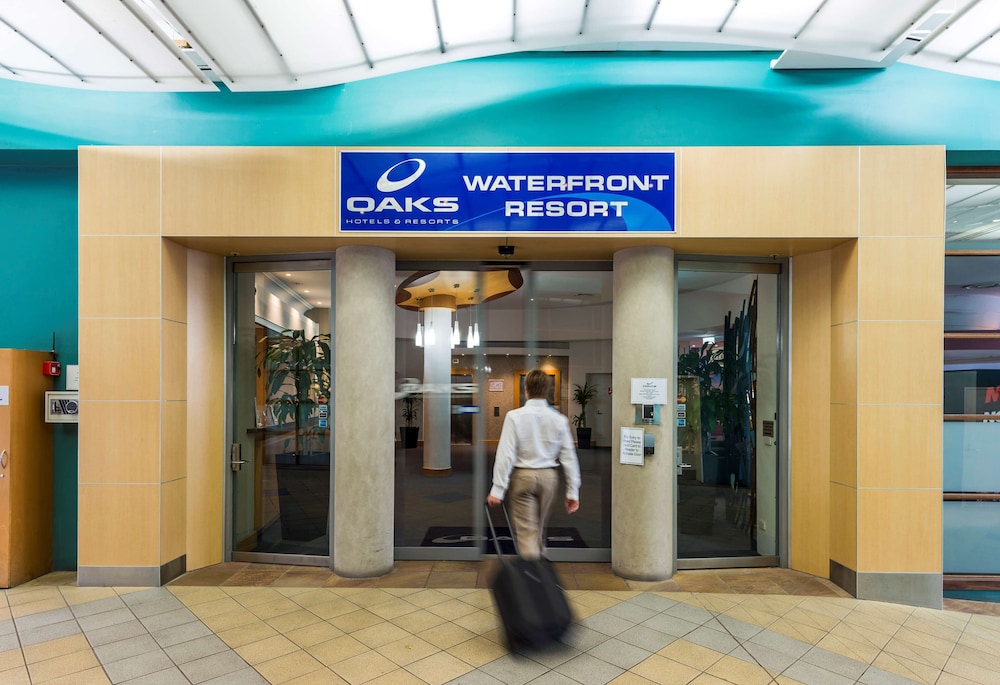 Oaks the Entrance Waterfront Suites 27/71