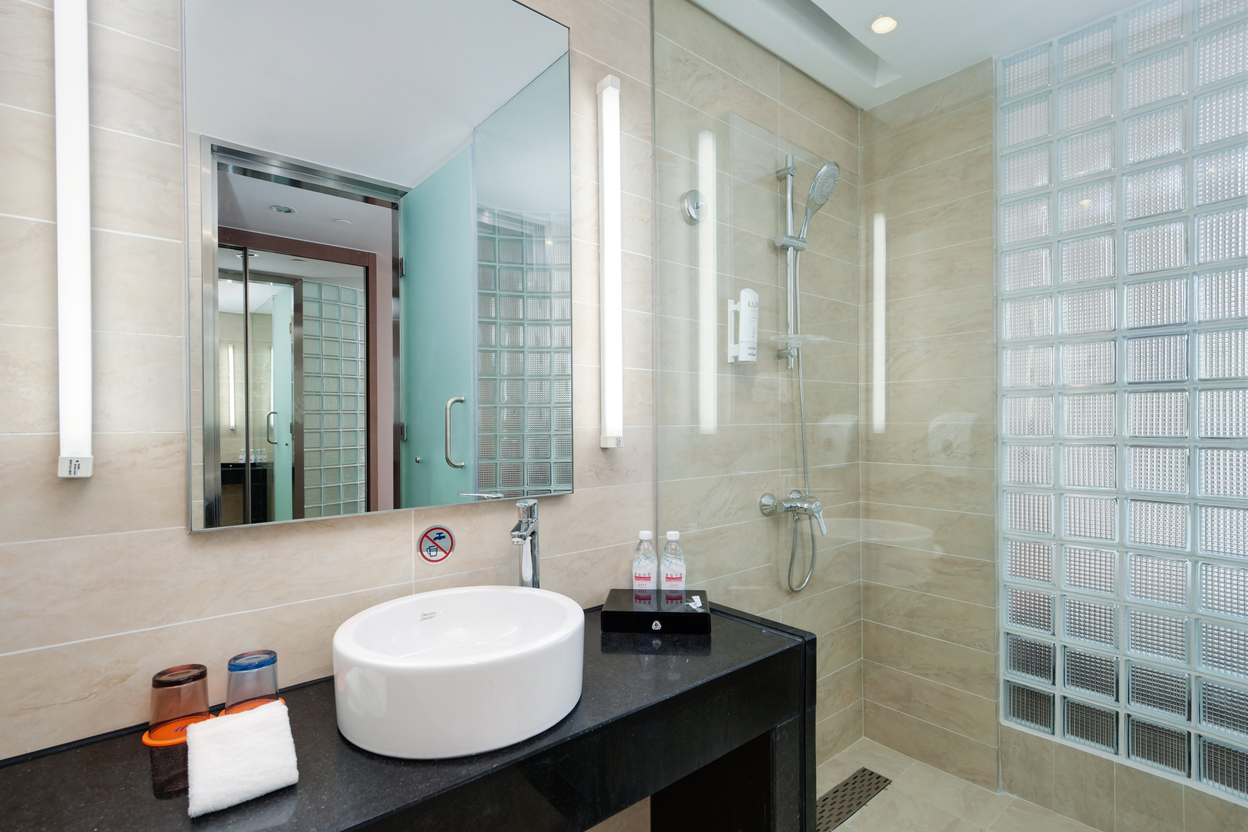 HOLIDAY INN EXPRESS CHENGDU WEST GATE 43/43
