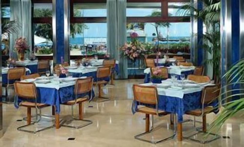 Hotel Levante 27/45