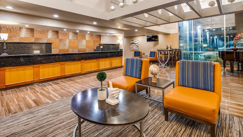 Best Western Plus Heritage Inn 30/40
