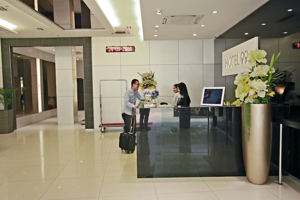 Hotel 99 Pudu 9/66