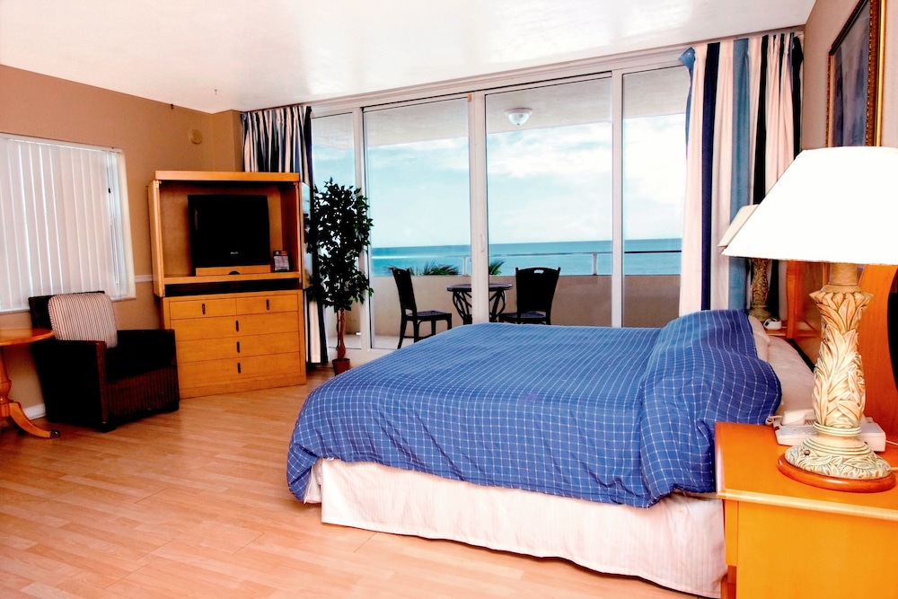 Ocean Manor Beach Resort 14/53