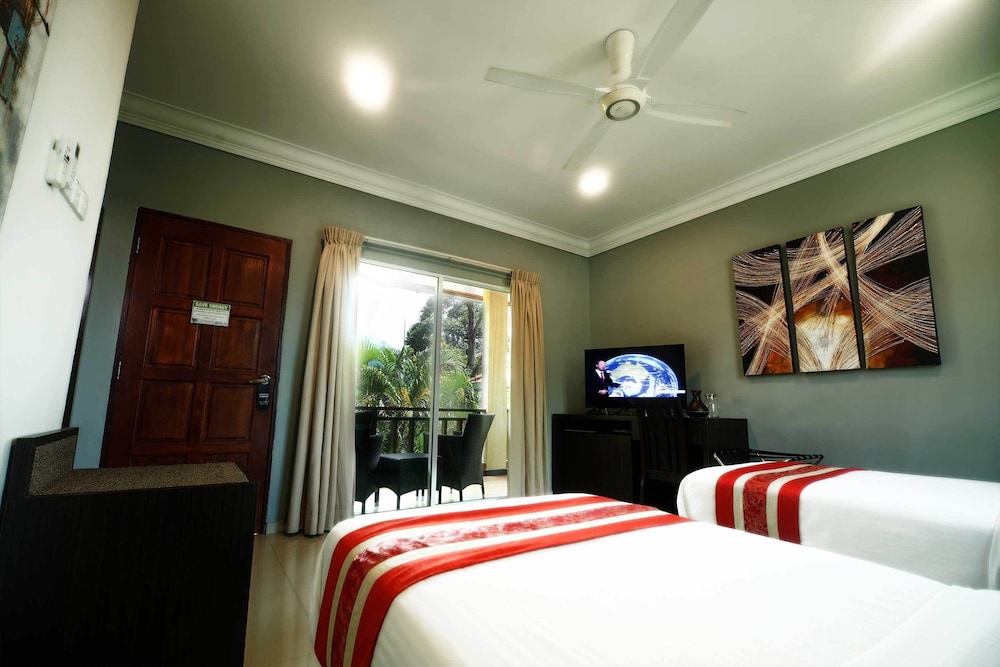 Tioman Dive Resort 11/43