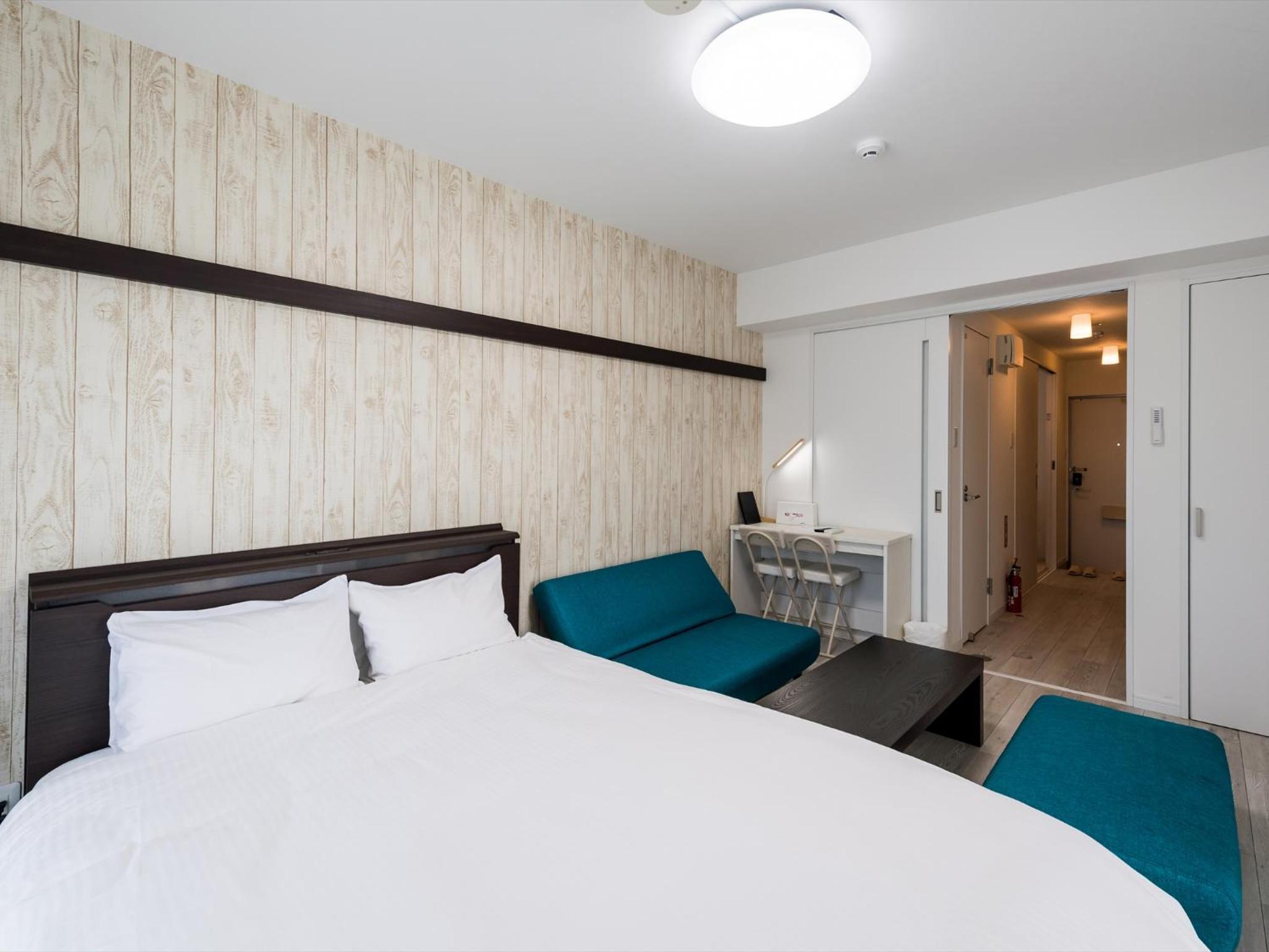 Type B, 2 Futon Beds