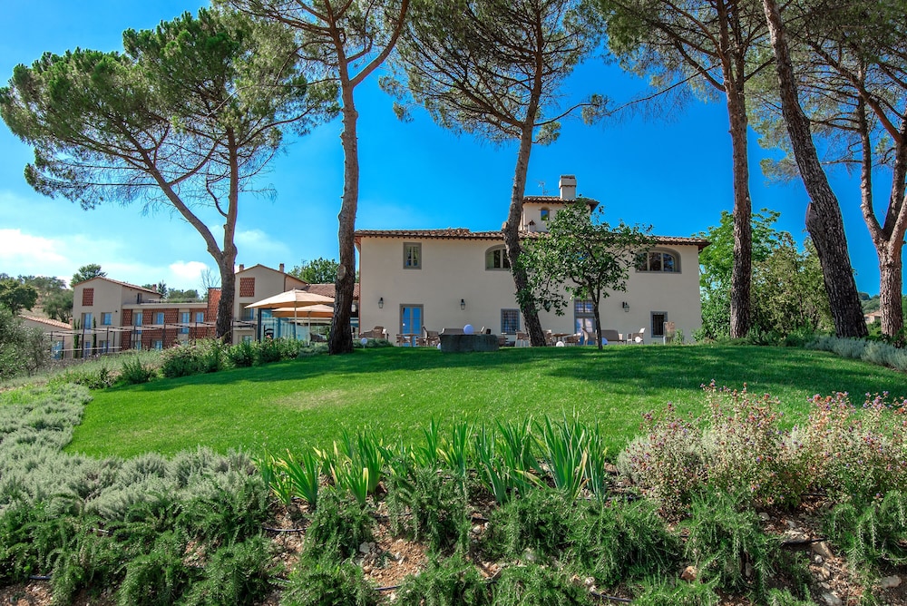 Resort 37 46/50