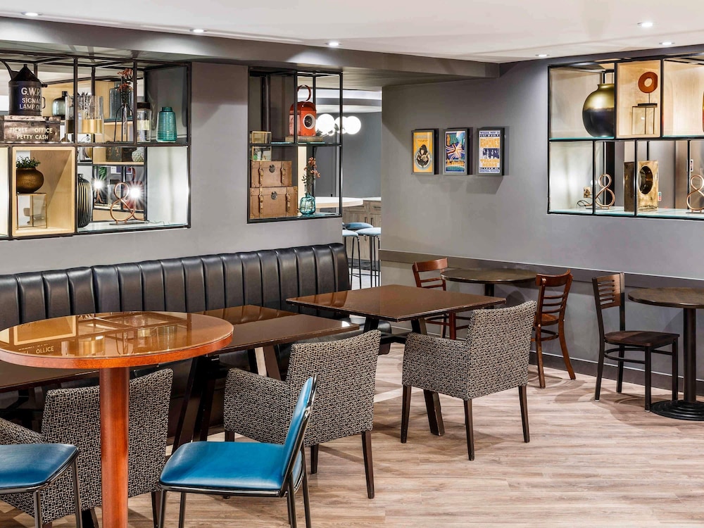 ibis budget Swindon 26/50