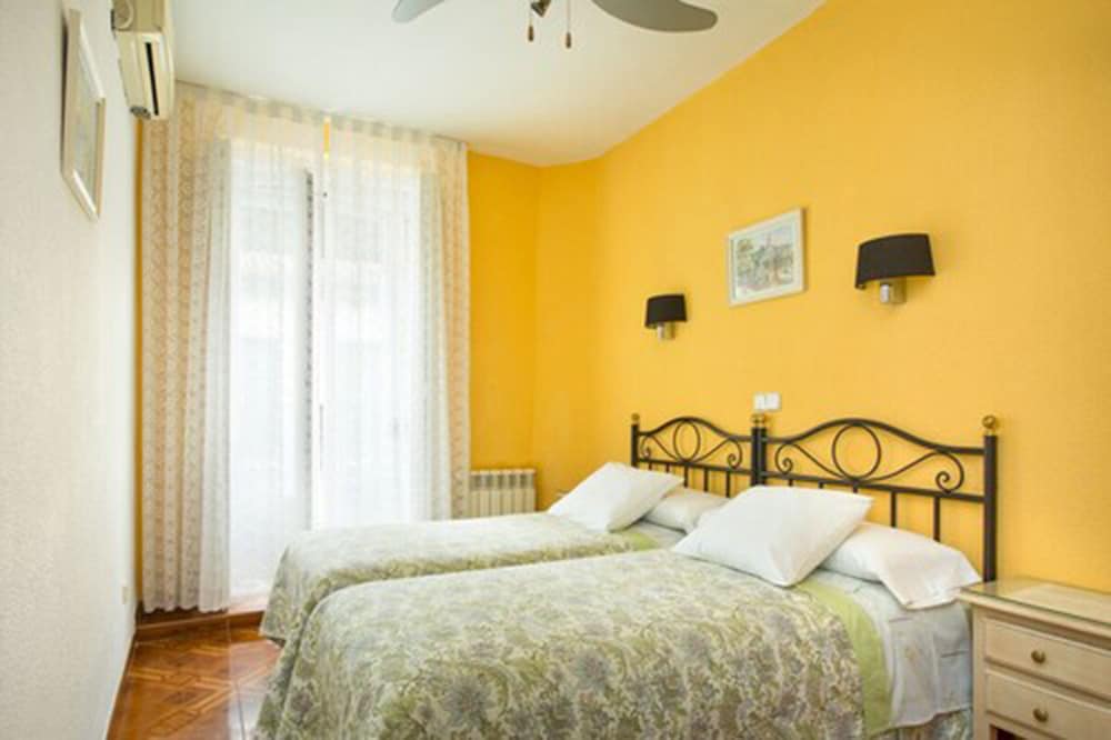 Hostal Los Alpes 12/61