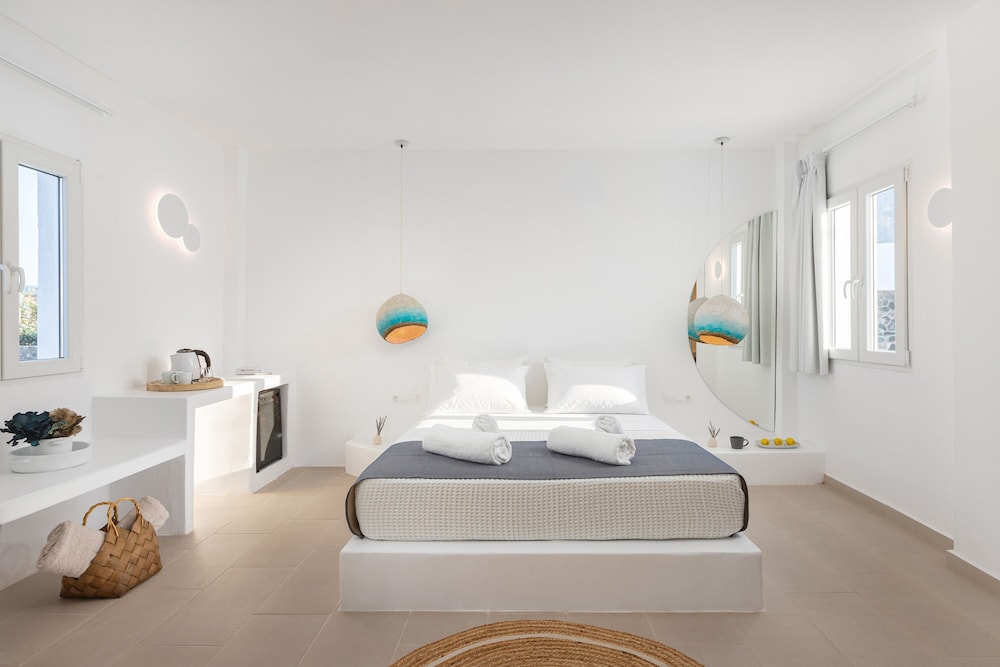 Voca Hotel & Suites 22/40