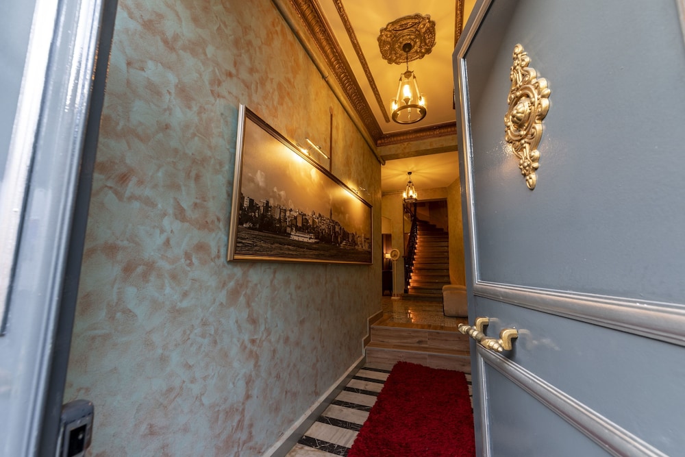 Royal Taksim Suites 6/50