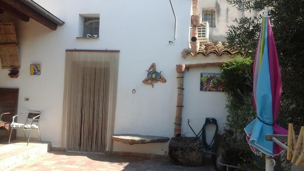 B&B La Ginestra 6/50