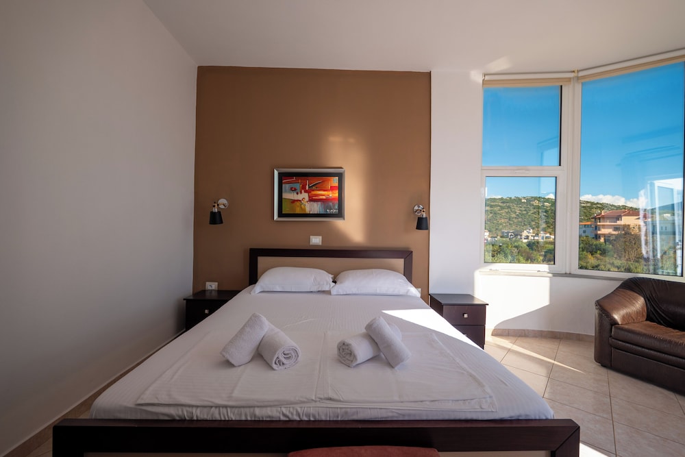 Hotel Mariksel 20/50
