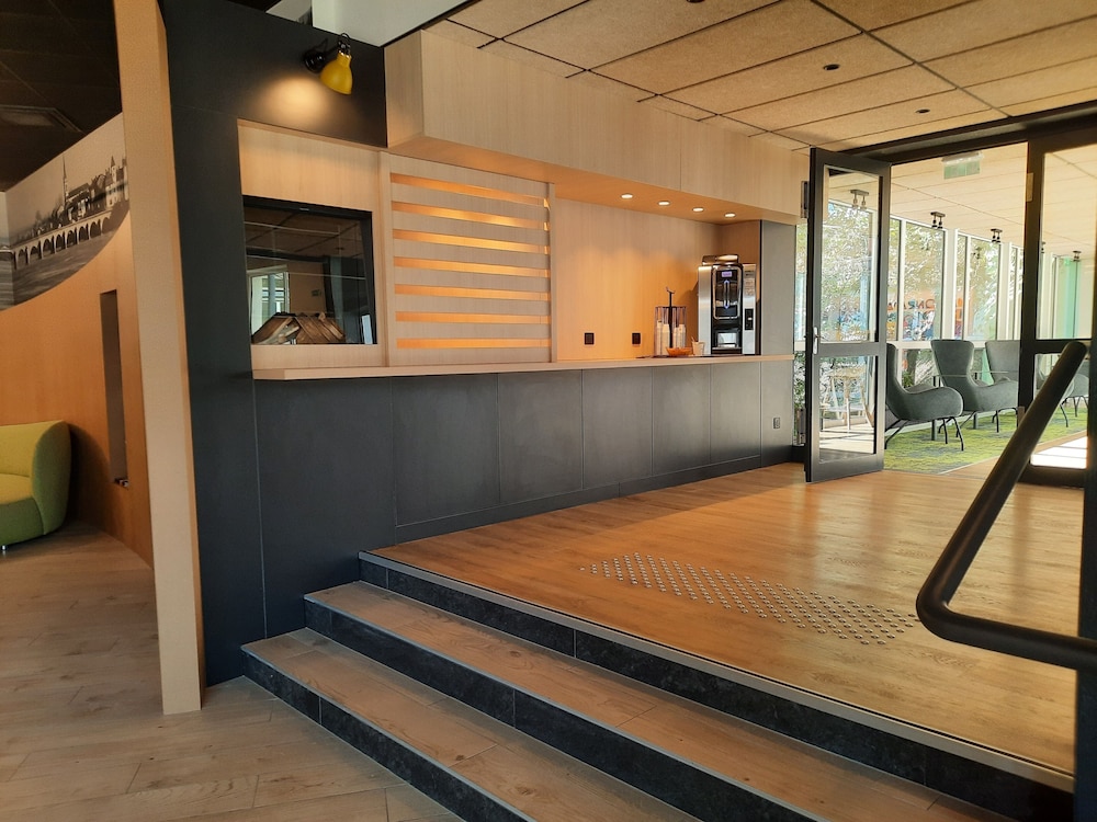 Escatel Hotel 7/60