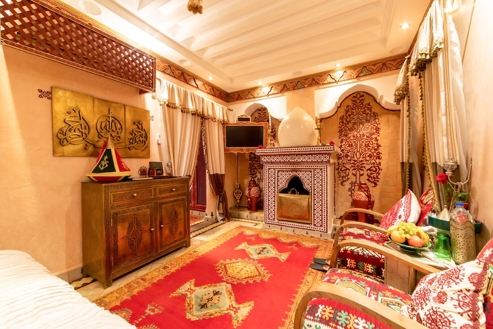 Riad Hikaya 2/50