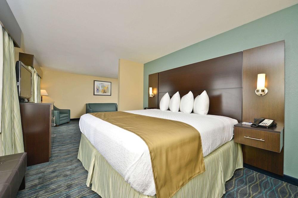 Baymont by Wyndham Marion, OH 6/22