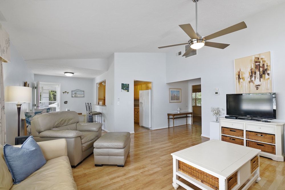 The Ringling Beach House 45/75
