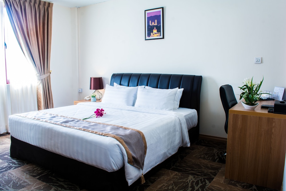 Al-Afiah Hotel 11/63
