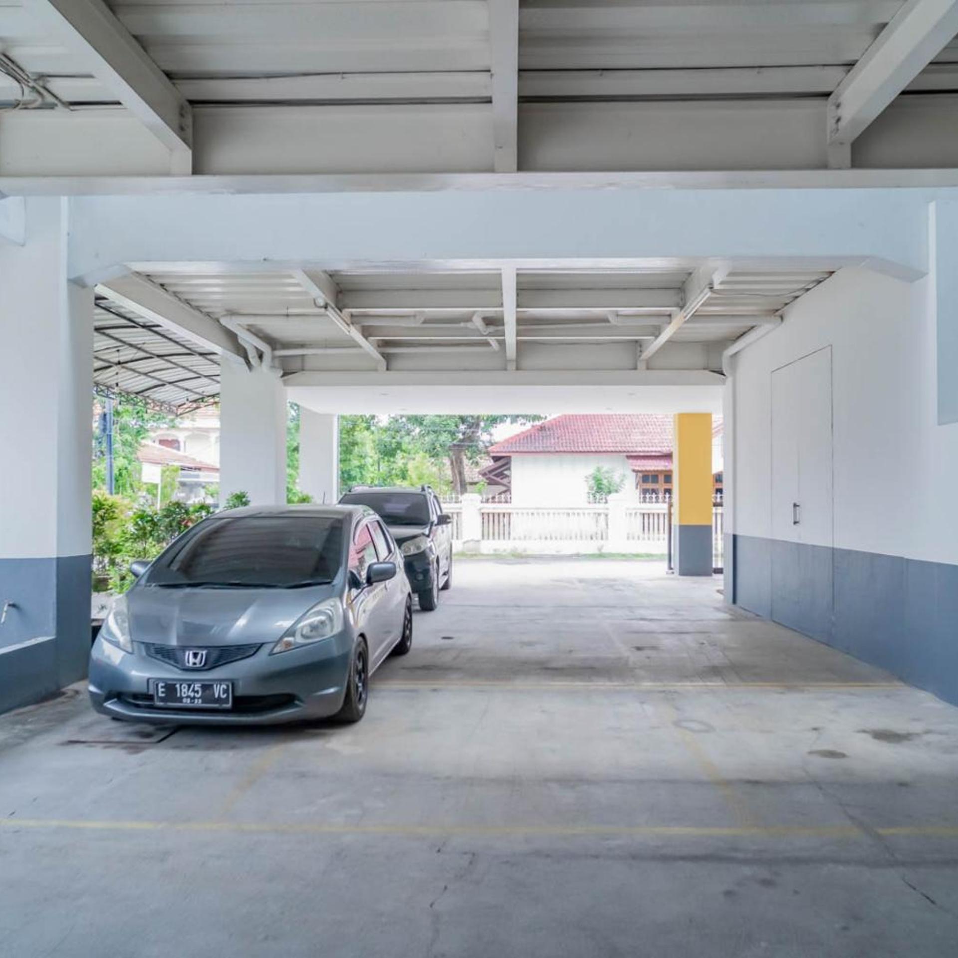 Sans Hotel Widarasari Cirebon 48/55