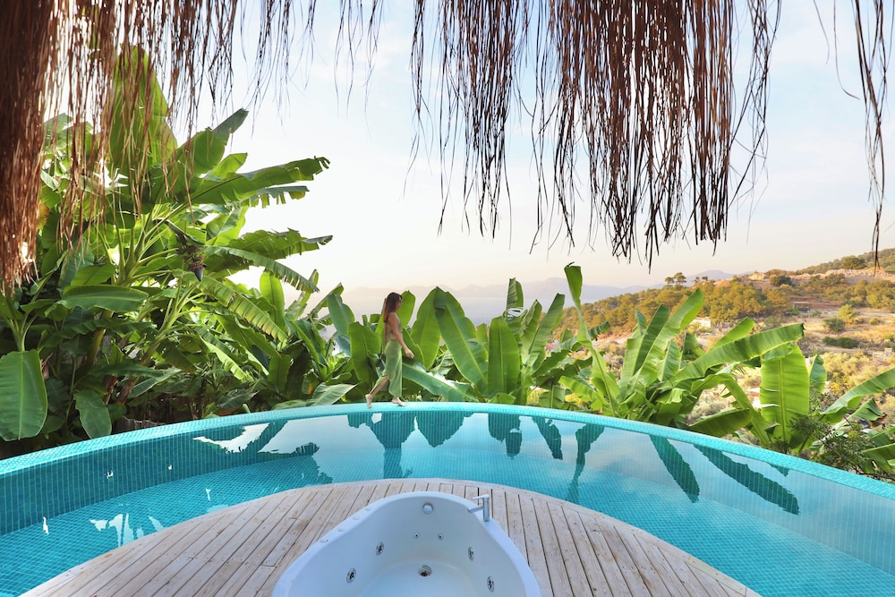 Seaview Faralya Boutique Hotel 46/50