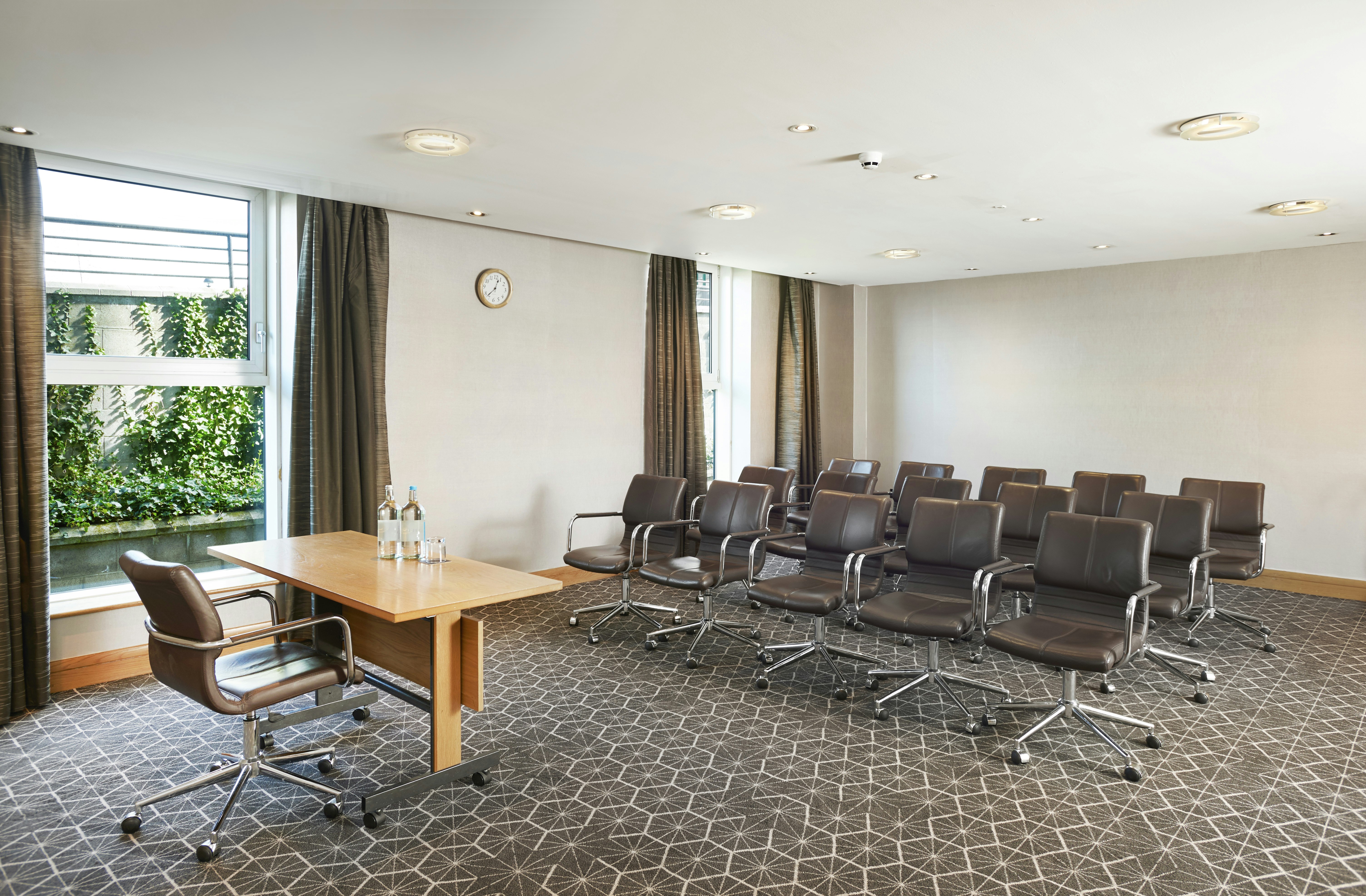 Hilton London Croydon 60/65