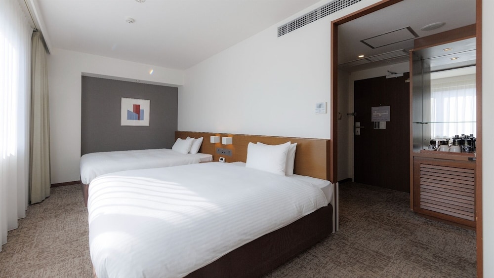 DELUXE, TWIN BEDS, NORTH WING