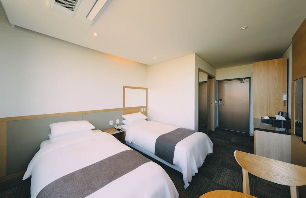 Poong Gyung Hotel 10/32
