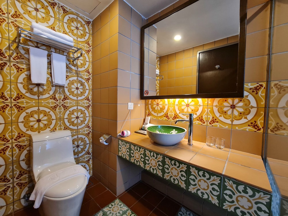 Garden Suite, King Bed، Swan Garden Hotel 8/10