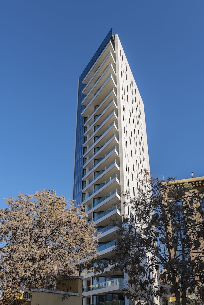 Central Park Residence 4/50